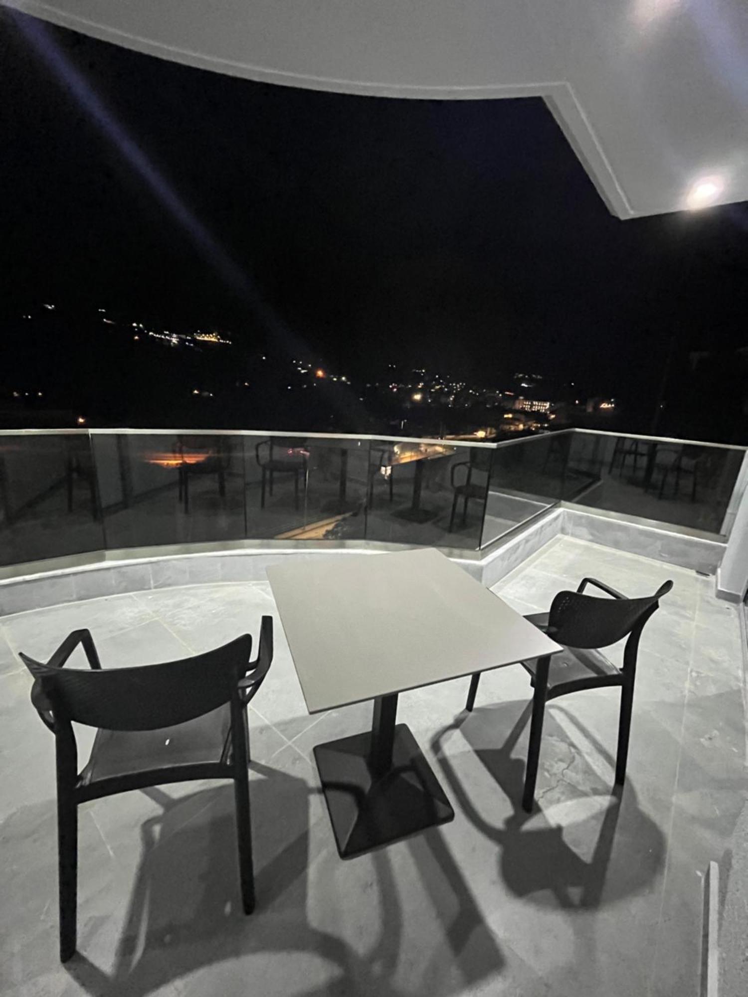 Sun George Bed & Breakfast ฮีมาเรอ ภายนอก รูปภาพ